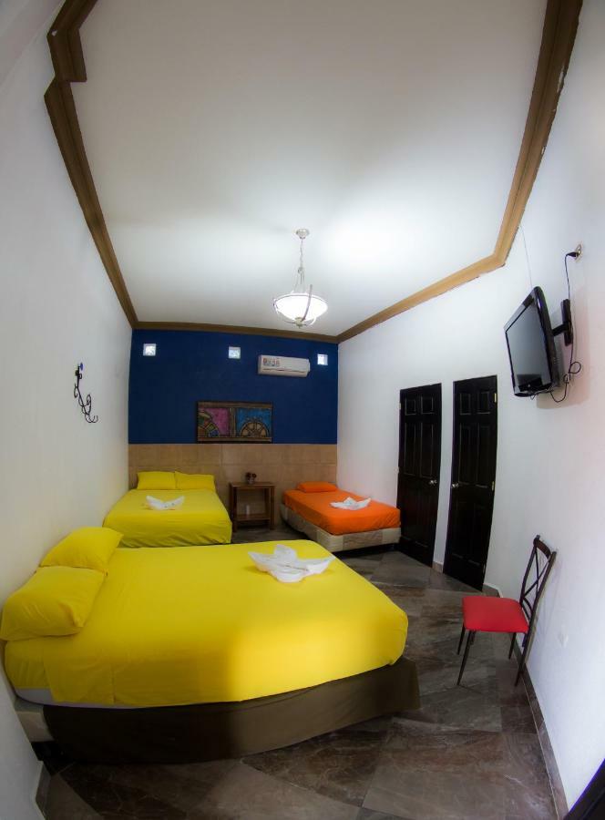 Hostal Casa De Grethel Flores Exterior photo